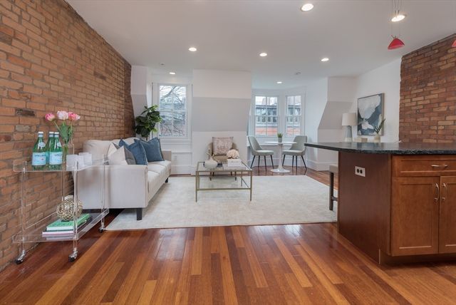 18 Dwight 3, Boston, MA 02118