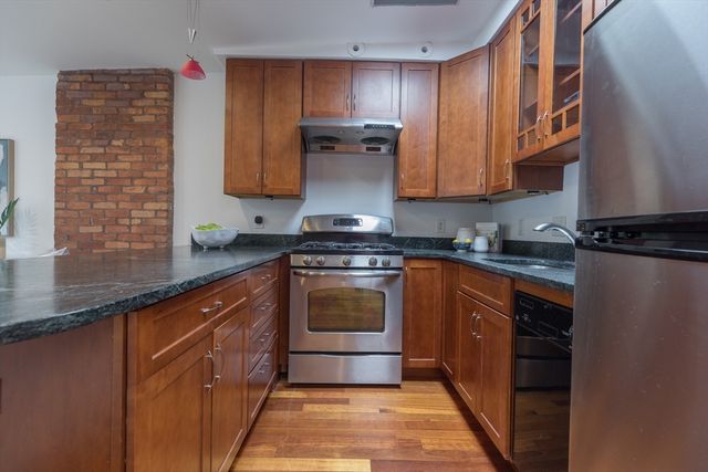 18 Dwight 3, Boston, MA 02118