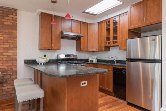 18 Dwight 3, Boston, MA 02118