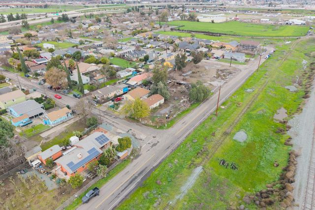 736 S Modesto Ave, Stockton, CA 95203