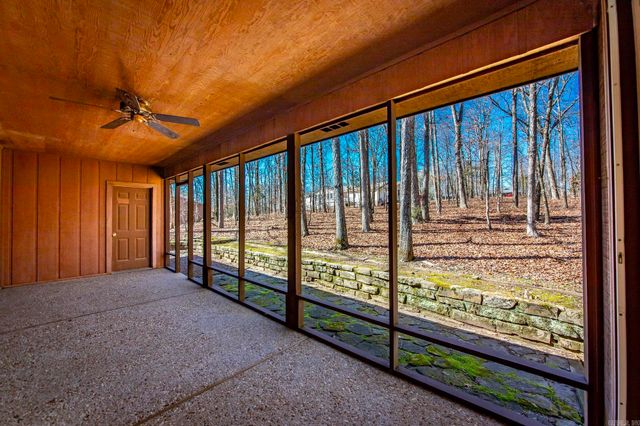 318 Castle Ridge Heights, Fairfield Bay, AR 72088