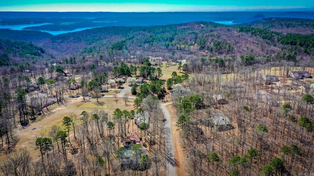 318 Castle Ridge Heights, Fairfield Bay, AR 72088