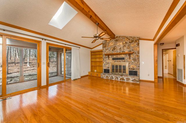 318 Castle Ridge Heights, Fairfield Bay, AR 72088