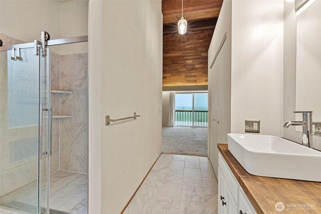 12509 Patricia Lane, Burlington, WA 98233