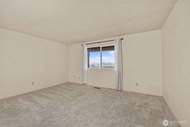 12509 Patricia Lane, Burlington, WA 98233