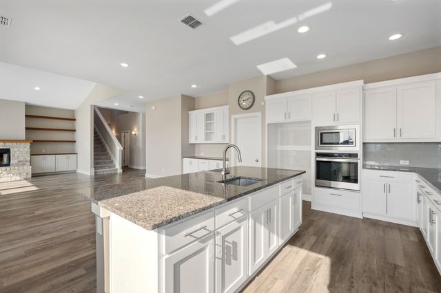 2130 Providence Way, Nevada, TX 75173
