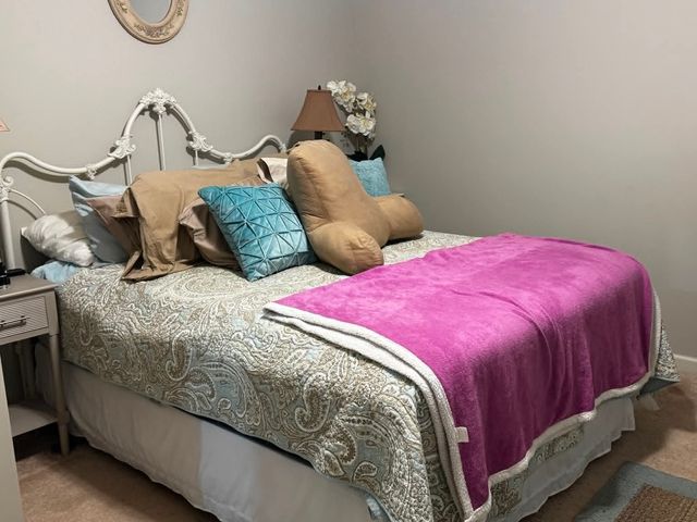 537 Tuck Rd, Lafayette, TN 37083