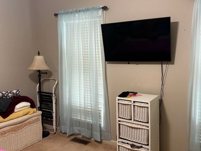 537 Tuck Rd, Lafayette, TN 37083