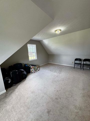 537 Tuck Rd, Lafayette, TN 37083