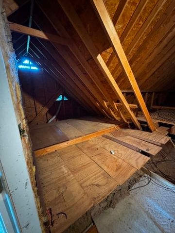 537 Tuck Rd, Lafayette, TN 37083