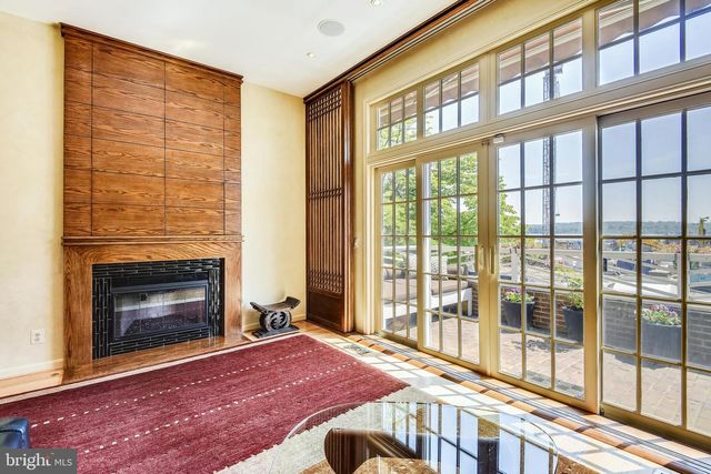 317 S UNION ST, Alexandria, VA 22314