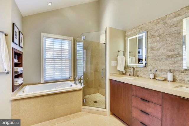 317 S UNION ST, Alexandria, VA 22314