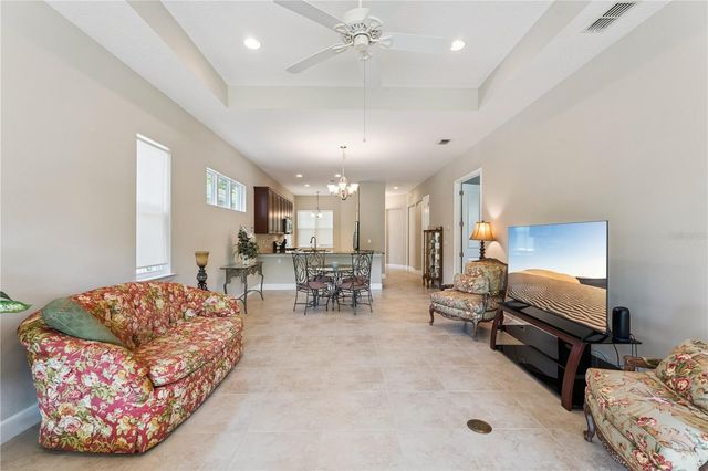 430 CYPRESS HILLS WAY, Deland, FL 32724