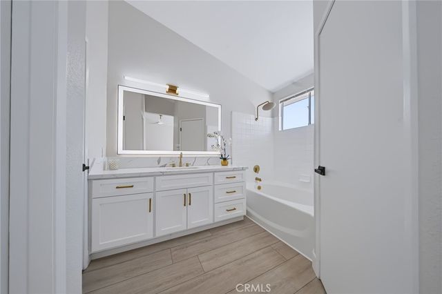 19415 SWEETWOOD Lane, Lake Elsinore, CA 92530