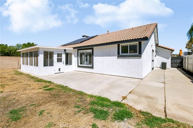 19415 SWEETWOOD Lane, Lake Elsinore, CA 92530