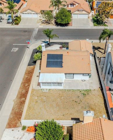 19415 SWEETWOOD Lane, Lake Elsinore, CA 92530
