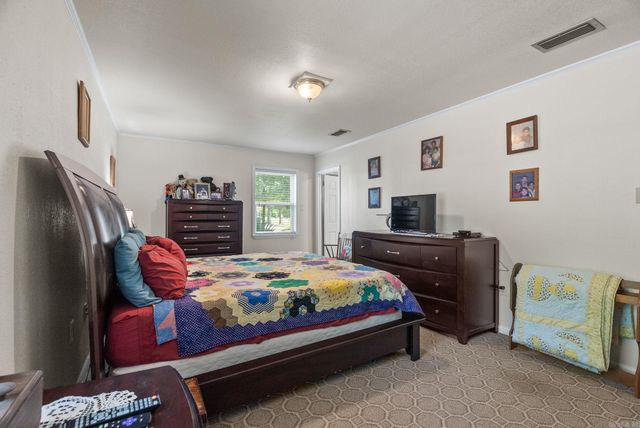 1 Cedar Oaks Dr, Conway, AR 72032