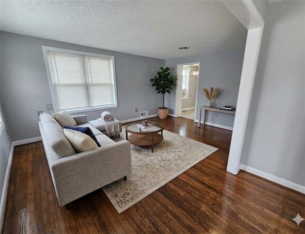 808 N Emery Street, Independence, MO 64050