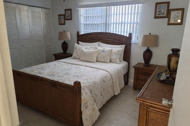 120 Lehane Terrace 109, North Palm Beach, FL 33408