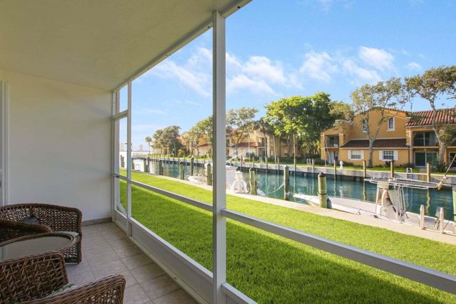 120 Lehane Terrace 109, North Palm Beach, FL 33408