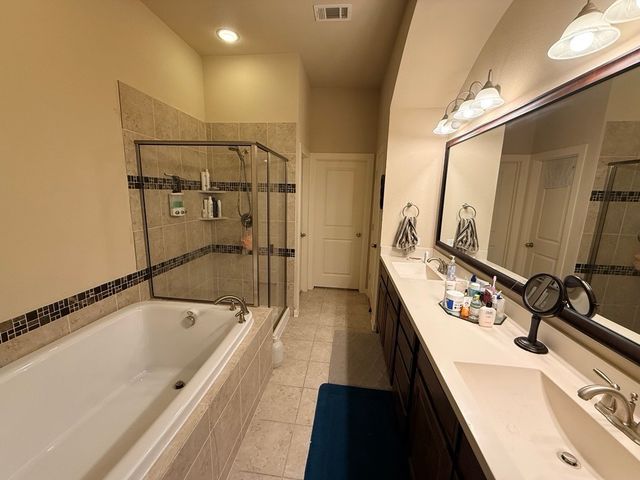 6687 DeLeon Street, Irving, TX 75039