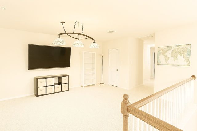 6687 DeLeon Street, Irving, TX 75039