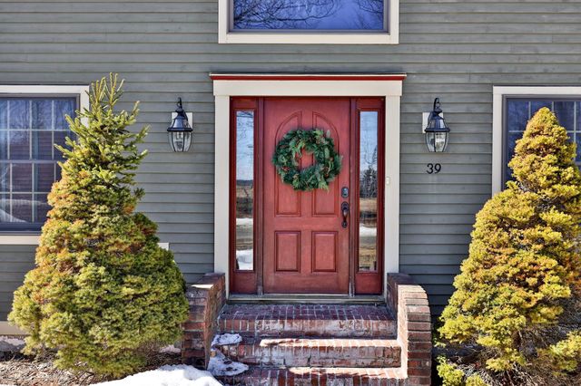 39 Wallis View Lane, Ludlow, VT 05149