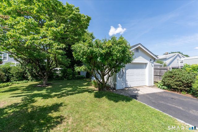 106 Gregory Boulevard, Norwalk, CT 06855