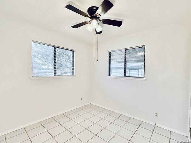 4922 Brockman, San Antonio, TX 78228