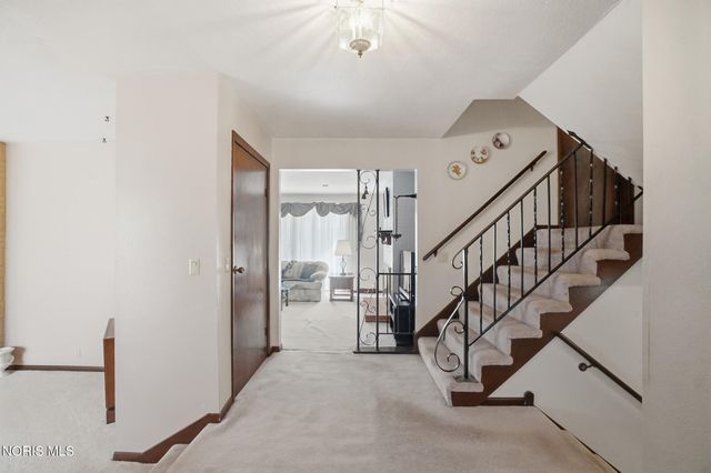 7032 County Road 2, Swanton, OH 43558