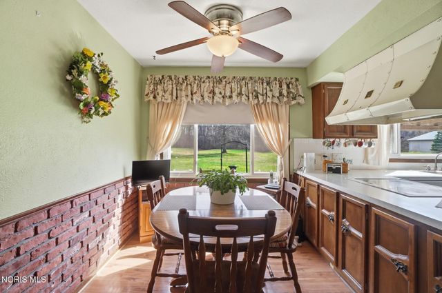 7032 County Road 2, Swanton, OH 43558