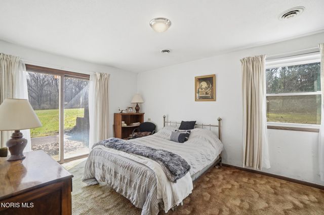 7032 County Road 2, Swanton, OH 43558