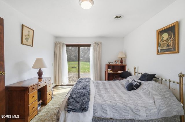 7032 County Road 2, Swanton, OH 43558