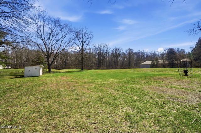 7032 County Road 2, Swanton, OH 43558