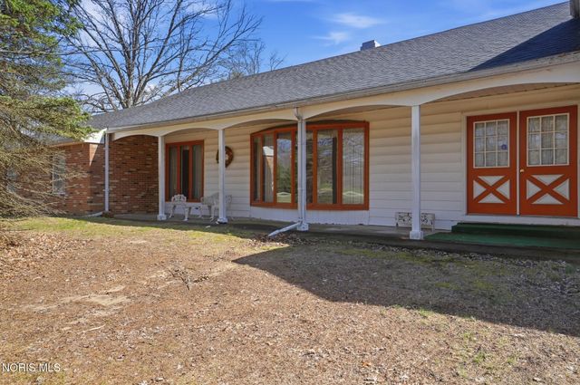 7032 County Road 2, Swanton, OH 43558