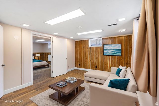 6884 S BELLA VISTA DR, Cottonwood Heights, UT 84121