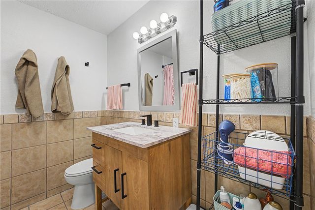 209 Cheri Whitlock Drive, Siloam Springs, AR 72761