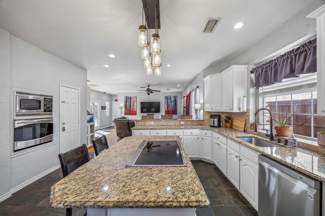 1512 Falmouth Drive, Plano, TX 75025