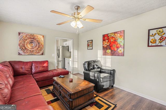 12203 Crestwood Court, Fayetteville, GA 30215