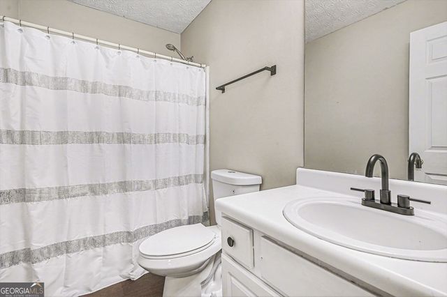 12203 Crestwood Court, Fayetteville, GA 30215