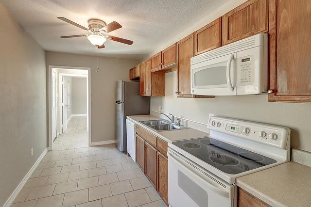 4946 Monitor St, Corpus Christi, TX 78415