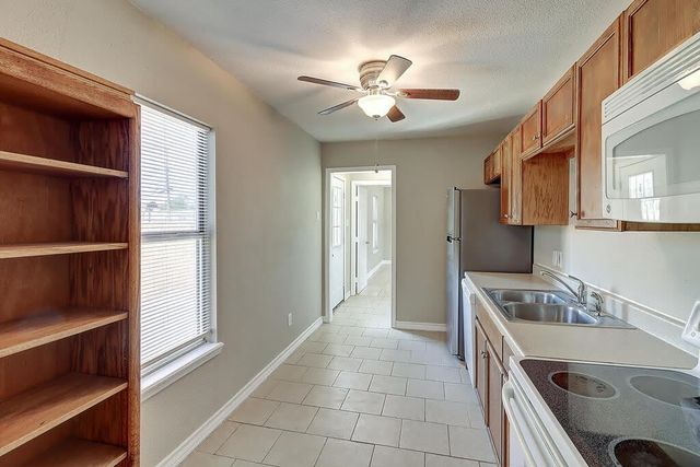 4946 Monitor St, Corpus Christi, TX 78415