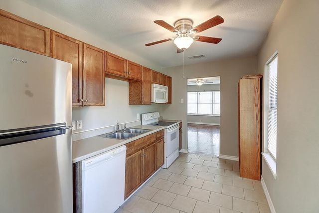 4946 Monitor St, Corpus Christi, TX 78415