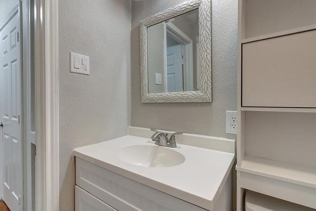 4946 Monitor St, Corpus Christi, TX 78415