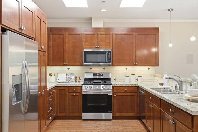 1242 Aspen Drive, Pacifica, CA 94044