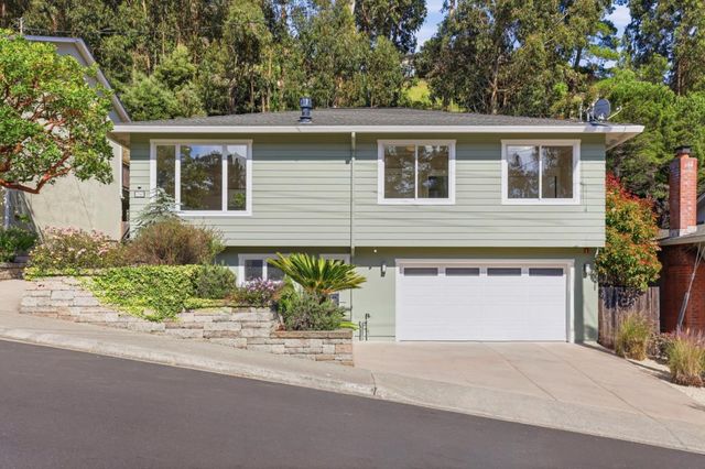 1242 Aspen Drive, Pacifica, CA 94044