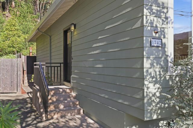 1242 Aspen Drive, Pacifica, CA 94044