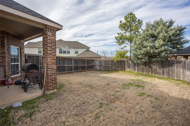 4816 Tuscany Lane, Grand Prairie, TX 75052