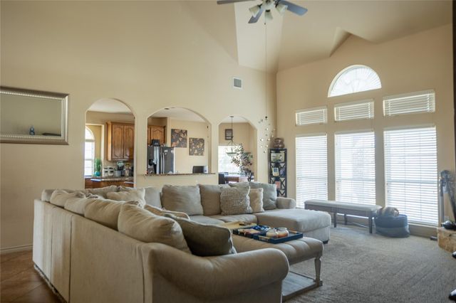 4816 Tuscany Lane, Grand Prairie, TX 75052