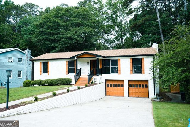 1572 Darwen Lane, Tucker, GA 30084